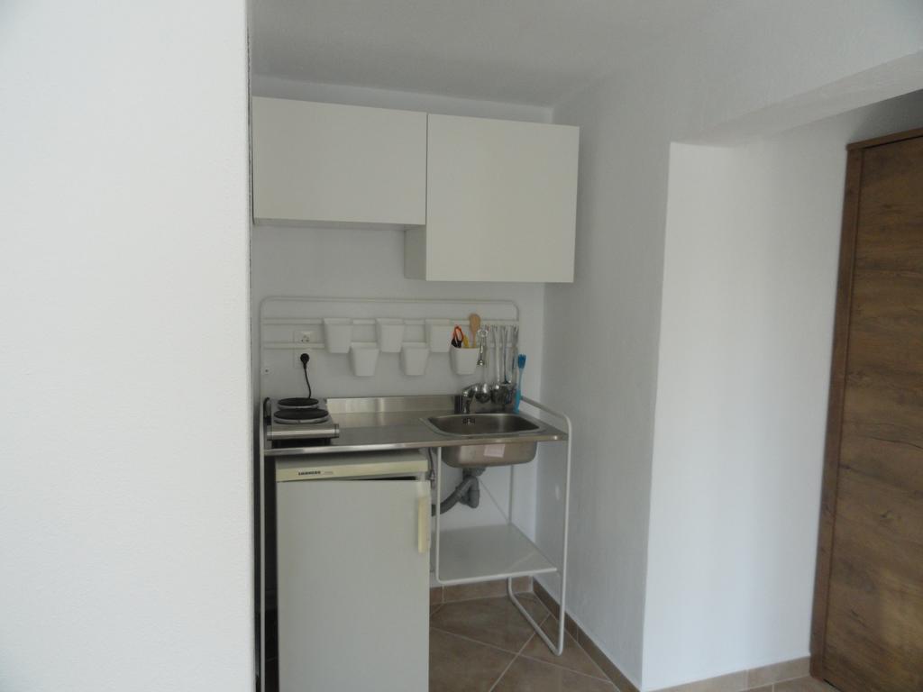 Delfini House Apartment อัสโปรวาลตา ภายนอก รูปภาพ