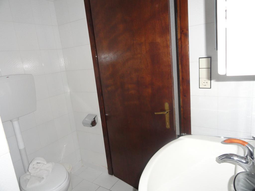 Delfini House Apartment อัสโปรวาลตา ภายนอก รูปภาพ